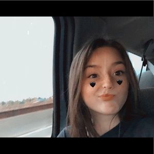 Meet your Posher, Annie